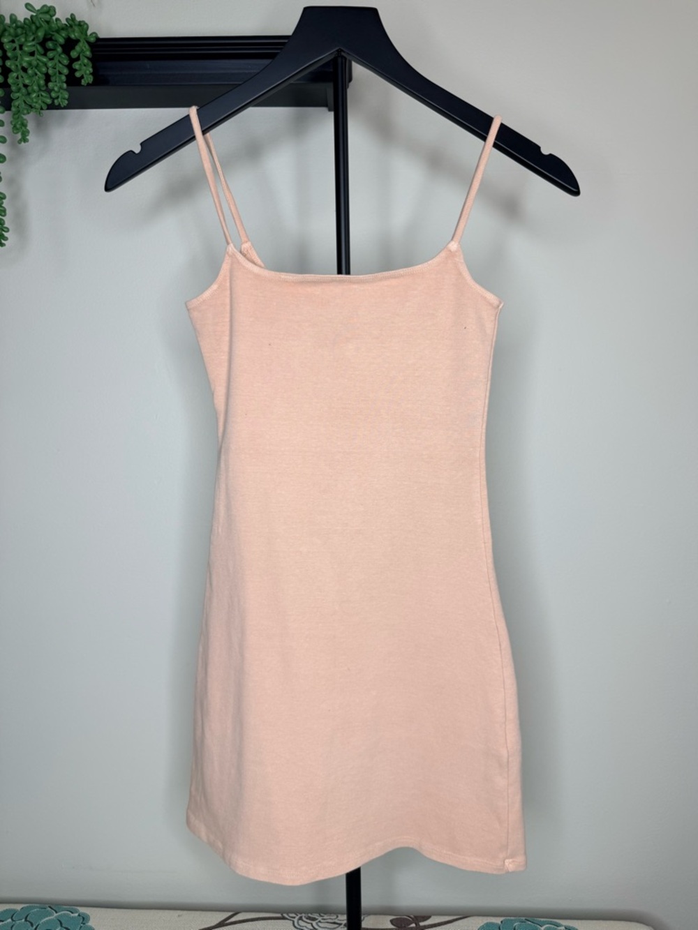 Women’s Peach Mini Slip Dress - Classic Spaghetti Strap